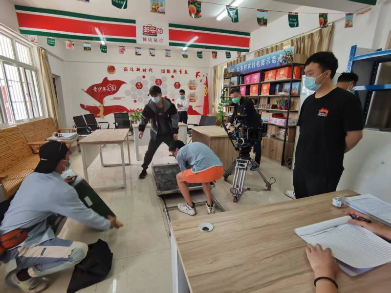追星女孩心理学分析报告：六安广告片拍摄公司揭秘饭圈应援式传播逻辑